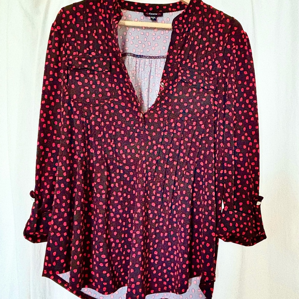 Cocomo Red and Black 3/4 Sleeve Blouse with Mandarin Collar - Picture 3 of 4